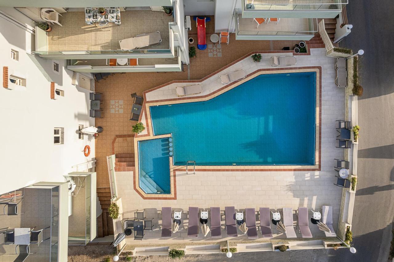 Sofia Apartments อัลมีรีดา ภายนอก รูปภาพ
